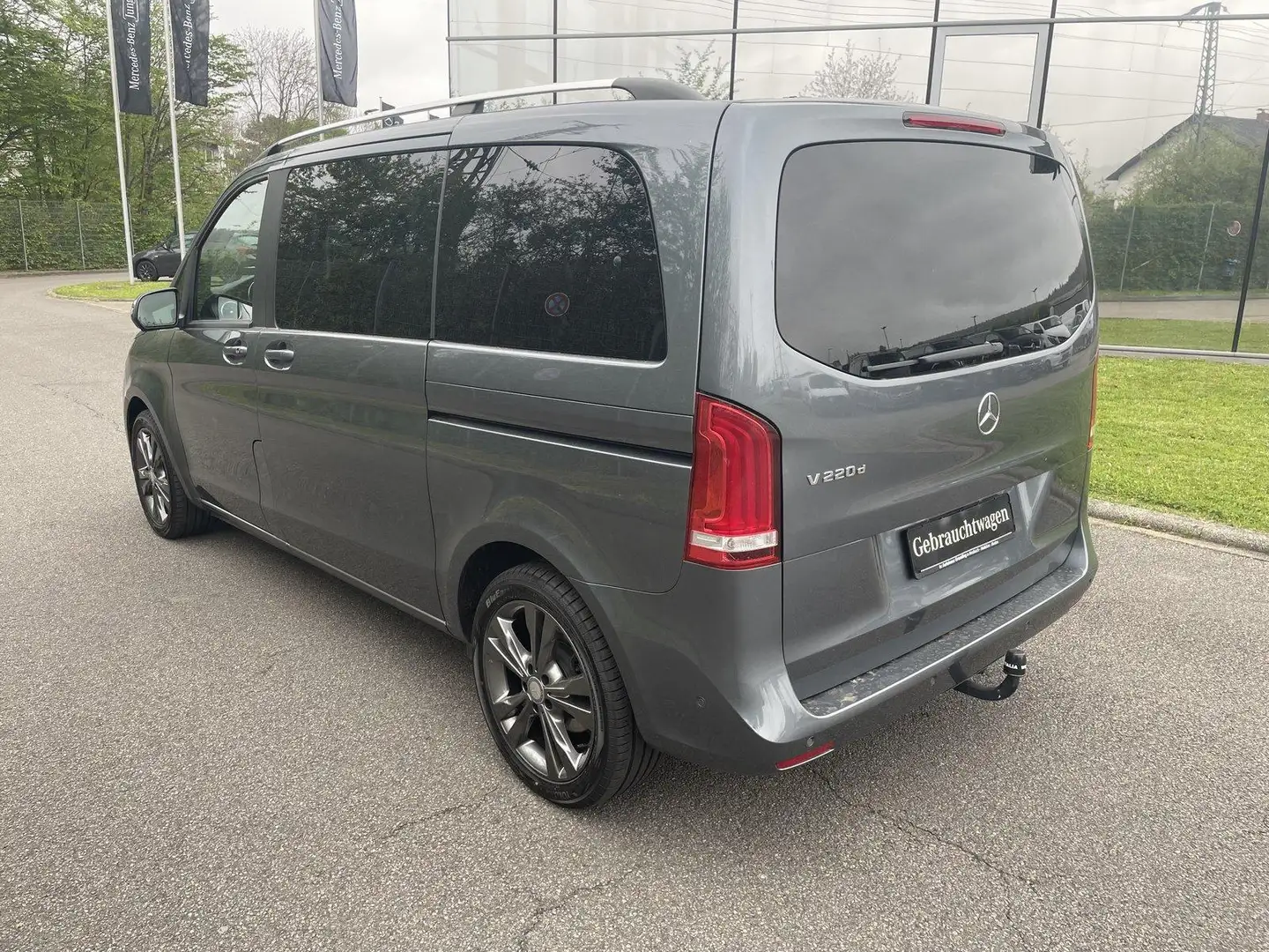 Mercedes-Benz V 220 d Edition kompakt Sport-Paket*AHK*Navi*LED Grigio - 2