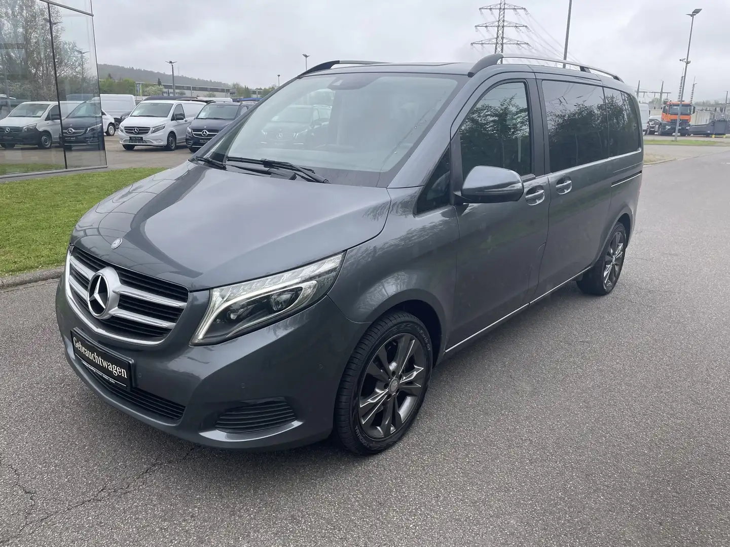 Mercedes-Benz V 220 d Edition kompakt Sport-Paket*AHK*Navi*LED Grigio - 1