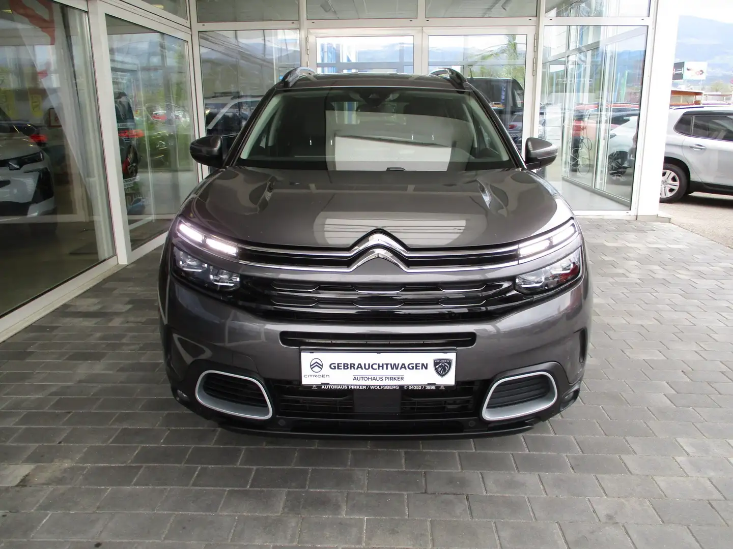 Citroen C5 Aircross PT 180 EAT8 Shine Grau - 2