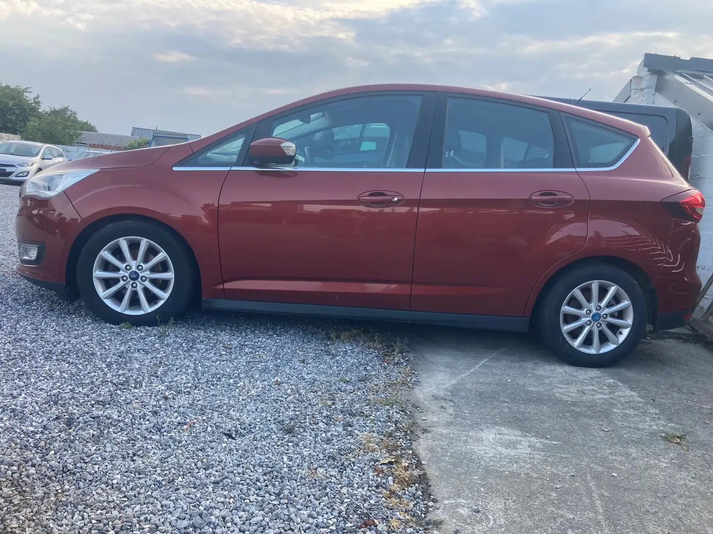 Ford C-Max 1.0 eco boost chaîne distribution cassée Rood - 2