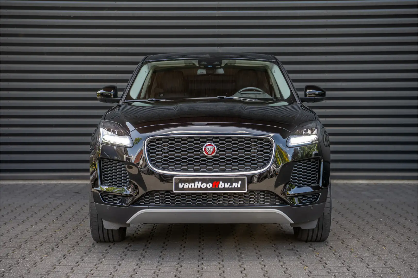 Jaguar E-Pace 2.0 P200 AWD 20'' - Head-up - Black Zwart - 2