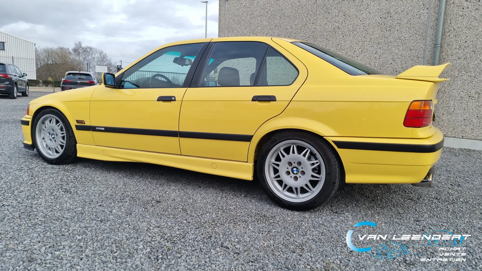 BMW 318 IS PROCAR  LIMITED EDITION 2500ex. !! COLLECTOR !! Geel - 2