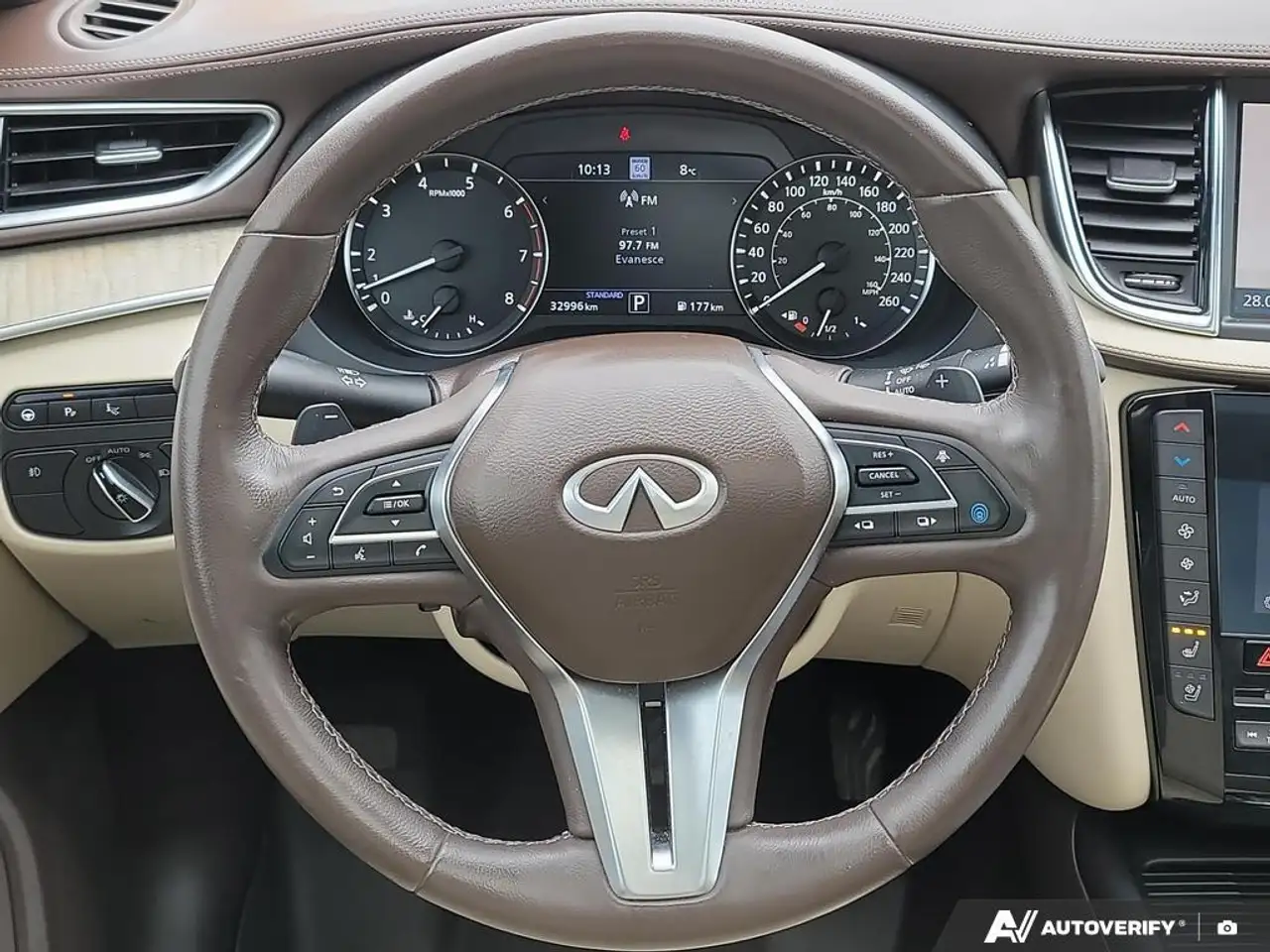 Infiniti QX50 снимка Infiniti QX50