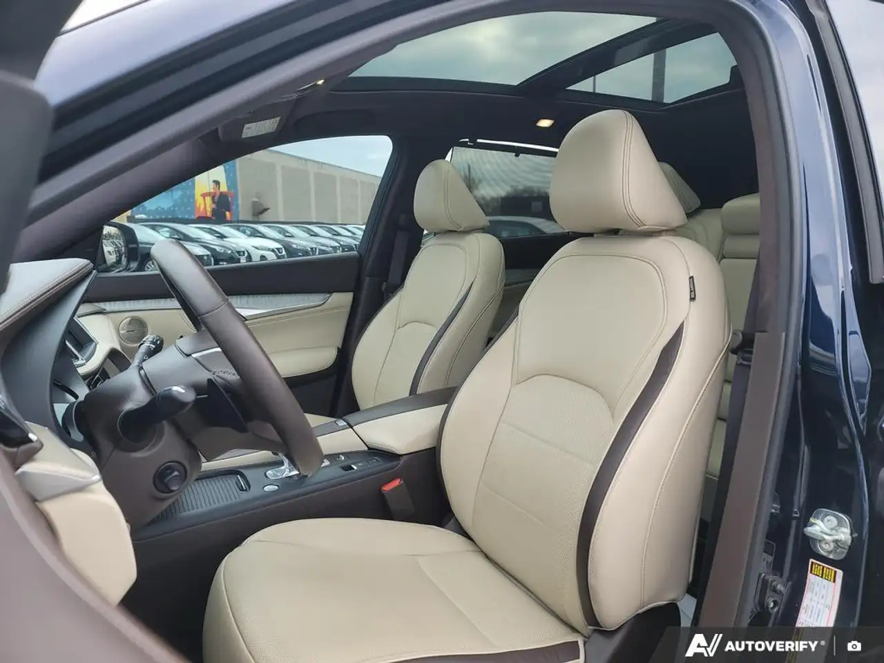 Infiniti QX50 снимка Infiniti QX50