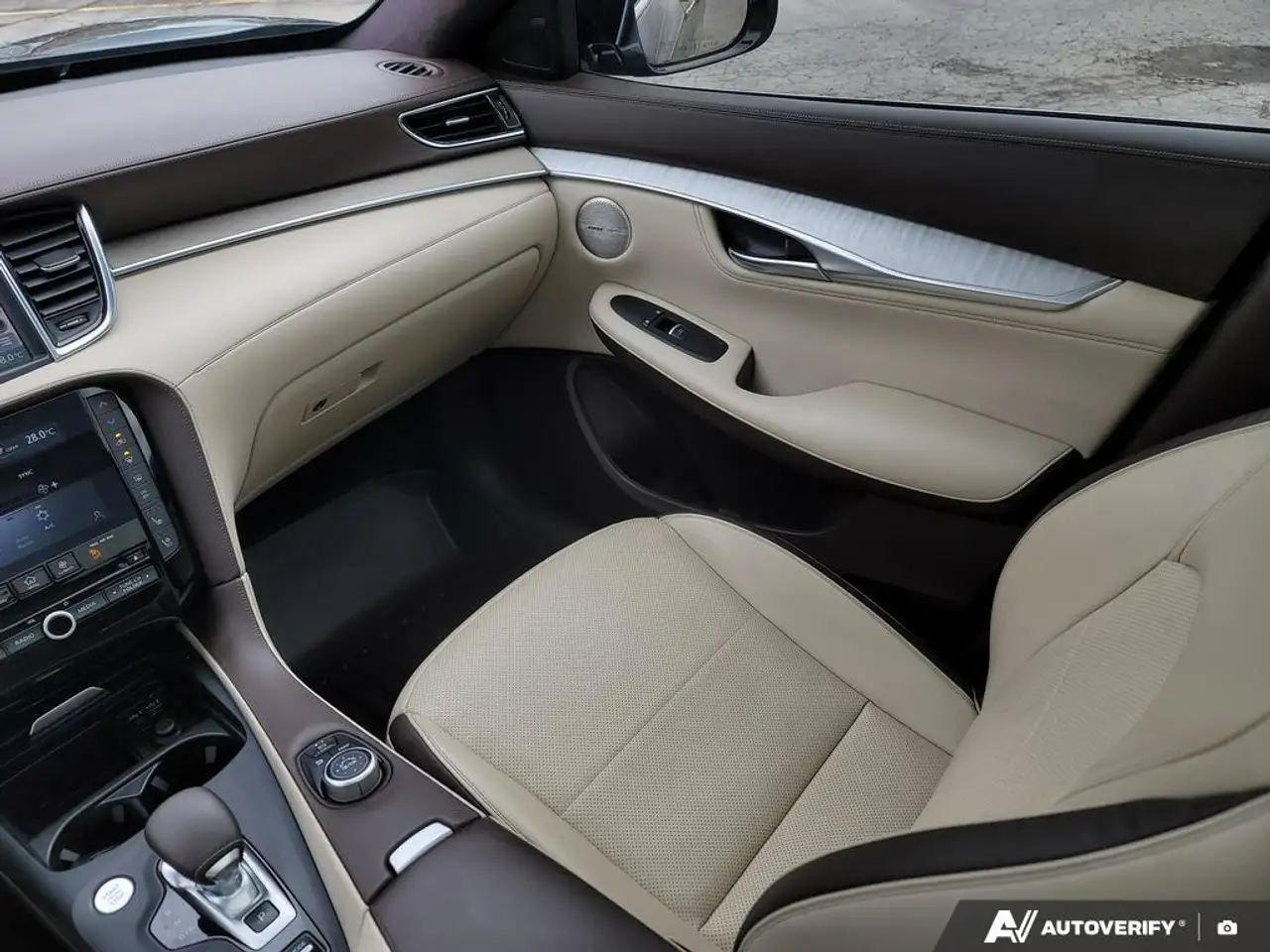 Infiniti QX50 снимка Infiniti QX50