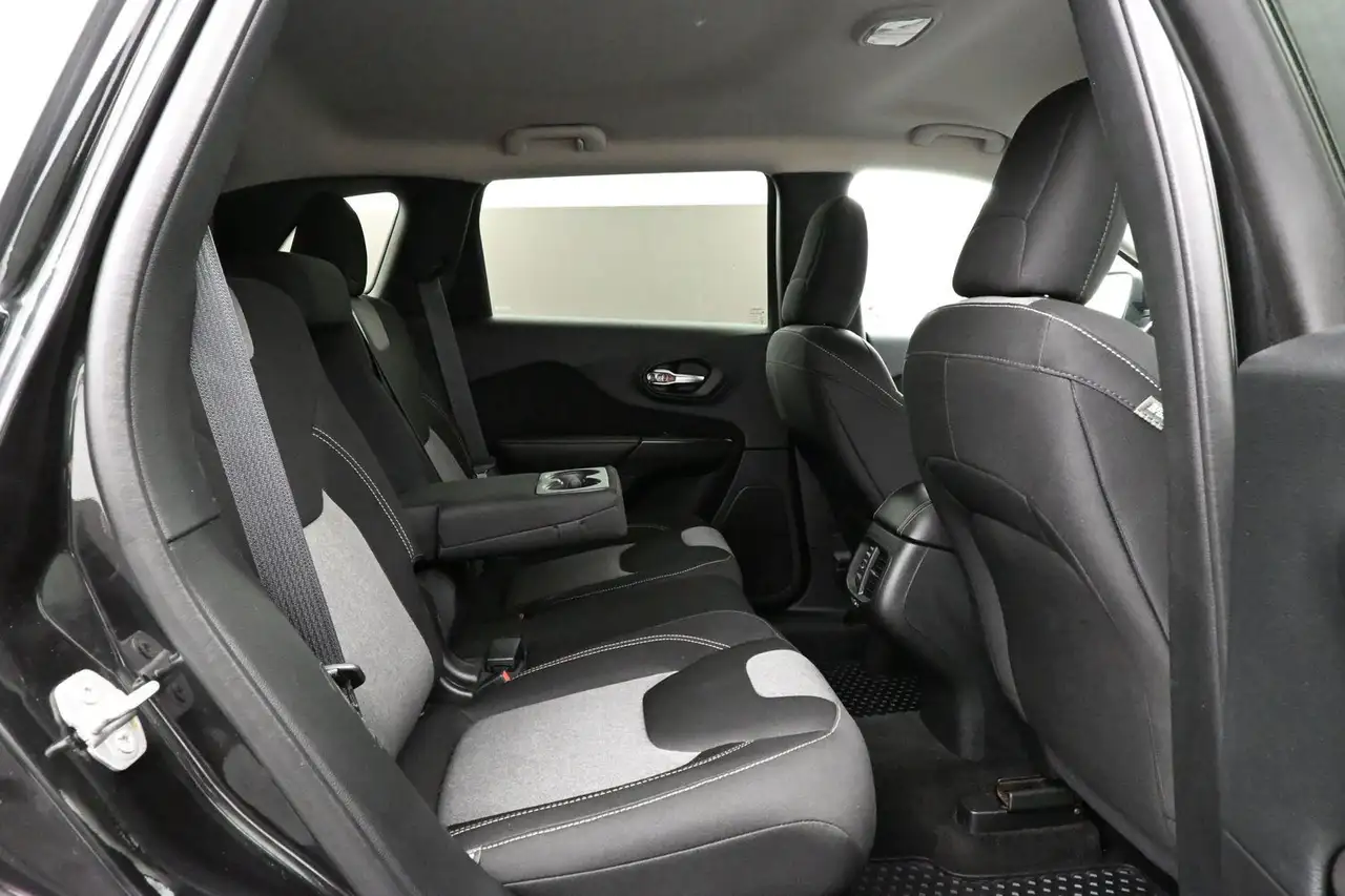 Jeep Cherokee fotografie Jeep Cherokee