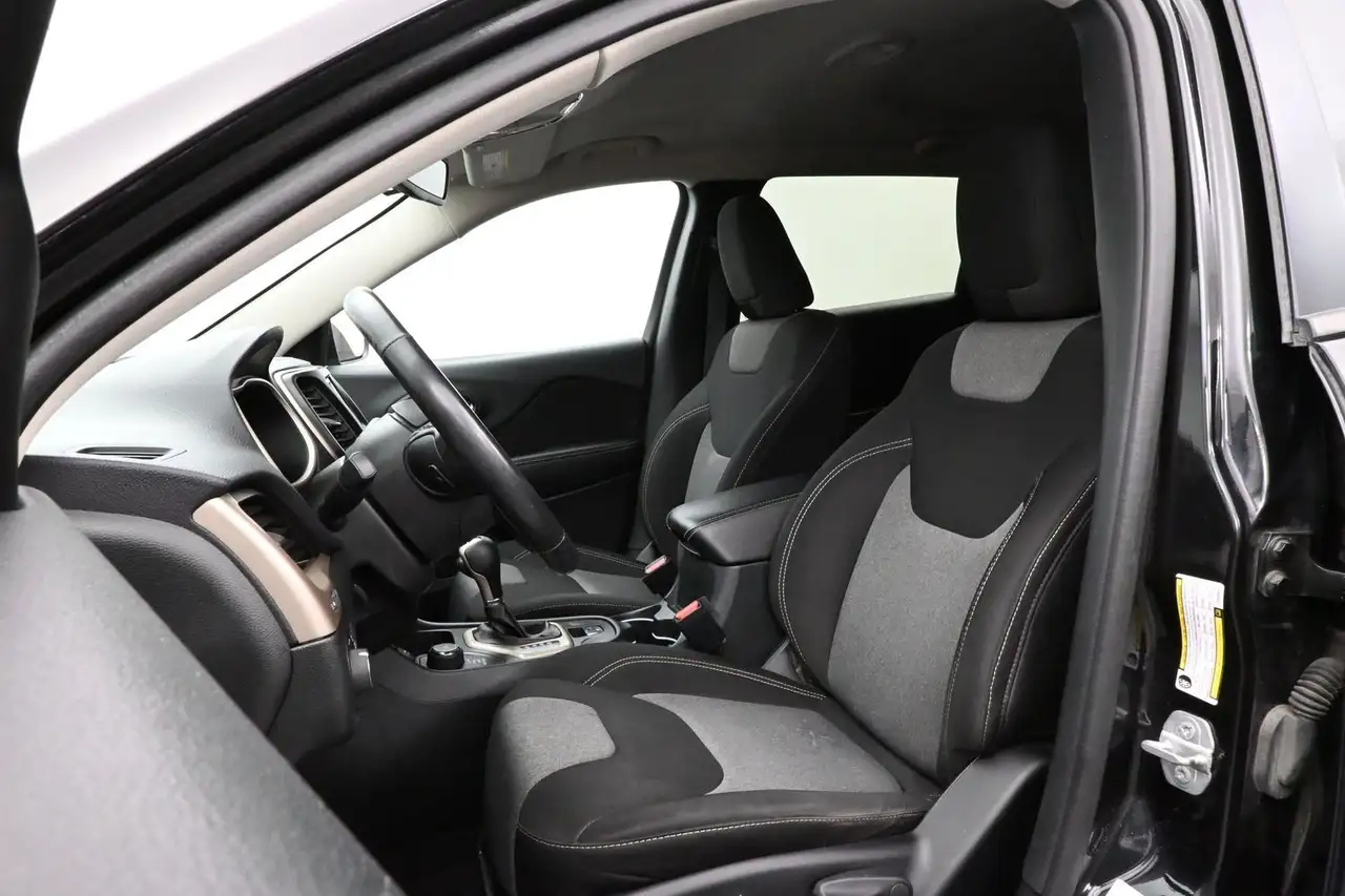 Jeep Cherokee fotografie Jeep Cherokee