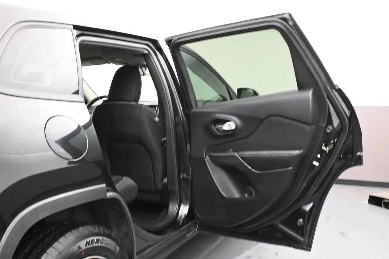 Jeep Cherokee fotografie Jeep Cherokee