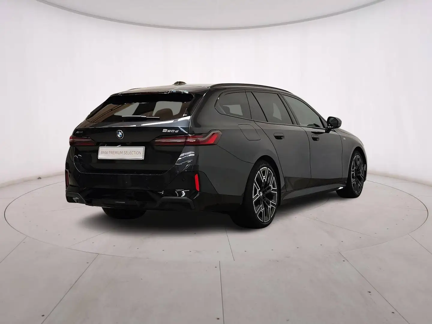 BMW 520 520d xDrive Touring 48V MSport Pro Grau - 2