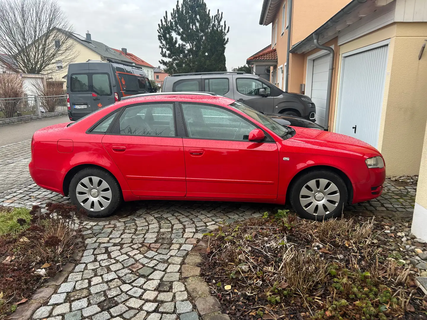Audi A4 A4 2.0 T FSI quattro tiptronic Rot - 1