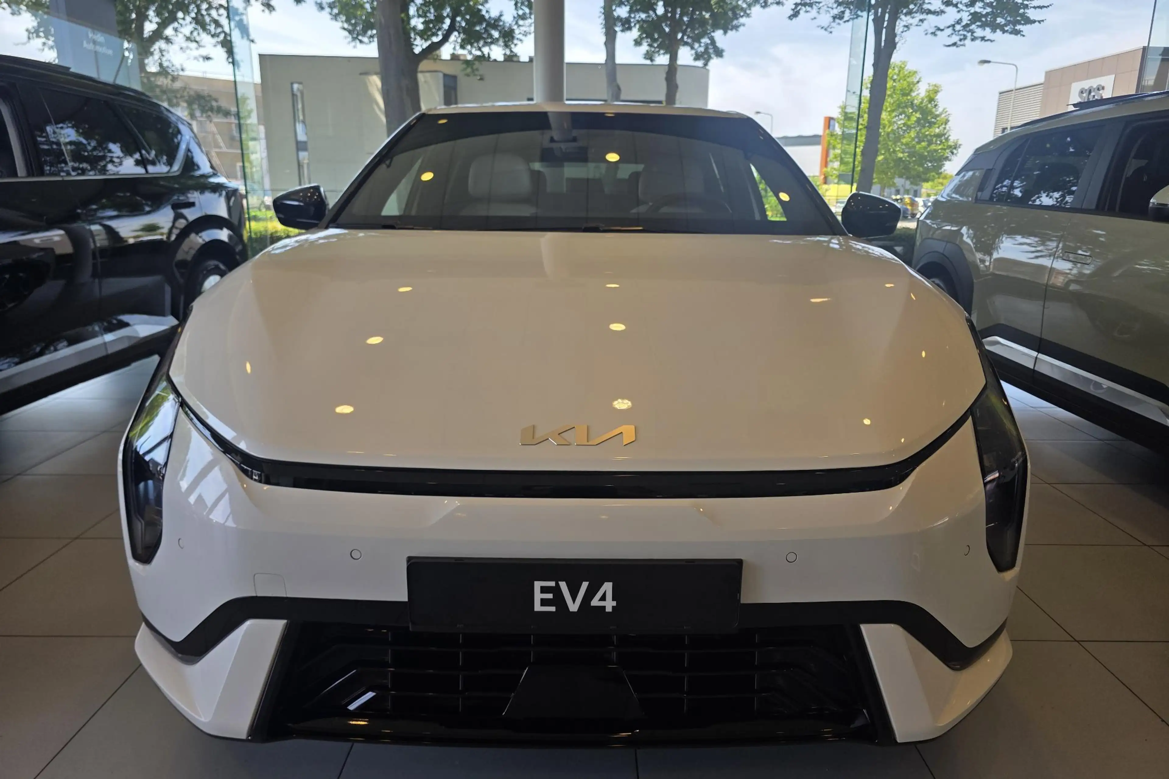 Kia EV4 GT-Line Business Edition 81.4 kWh | Rijklaar | Nie — photo 6