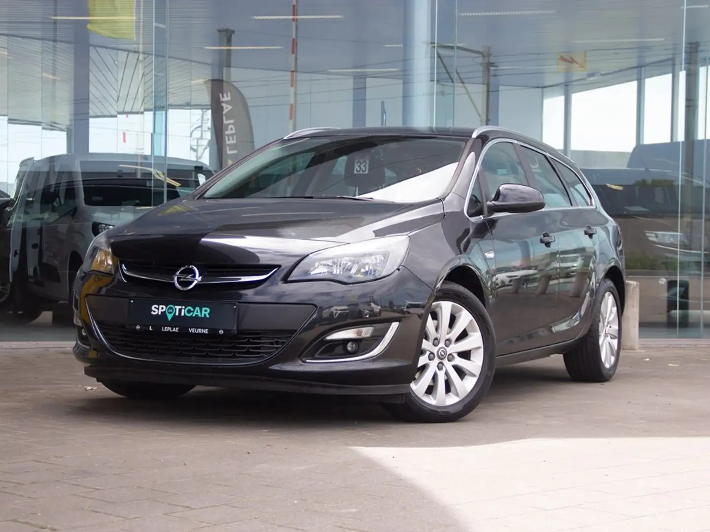 Opel Astra ST COSMO 1.6D 110PK |NAVI| Zwart - 1