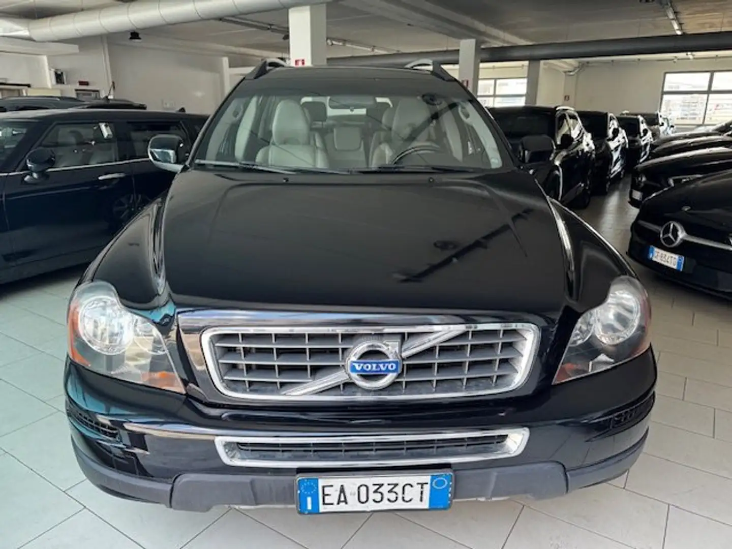 Volvo XC90 2.4 d5 Summum 185cv 7 posti Gancio Traino Gri - 2