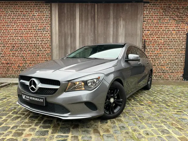 Mercedes-Benz CLA 180 d 7G-DCT Navi Sportzetels Airco Cruise Camera