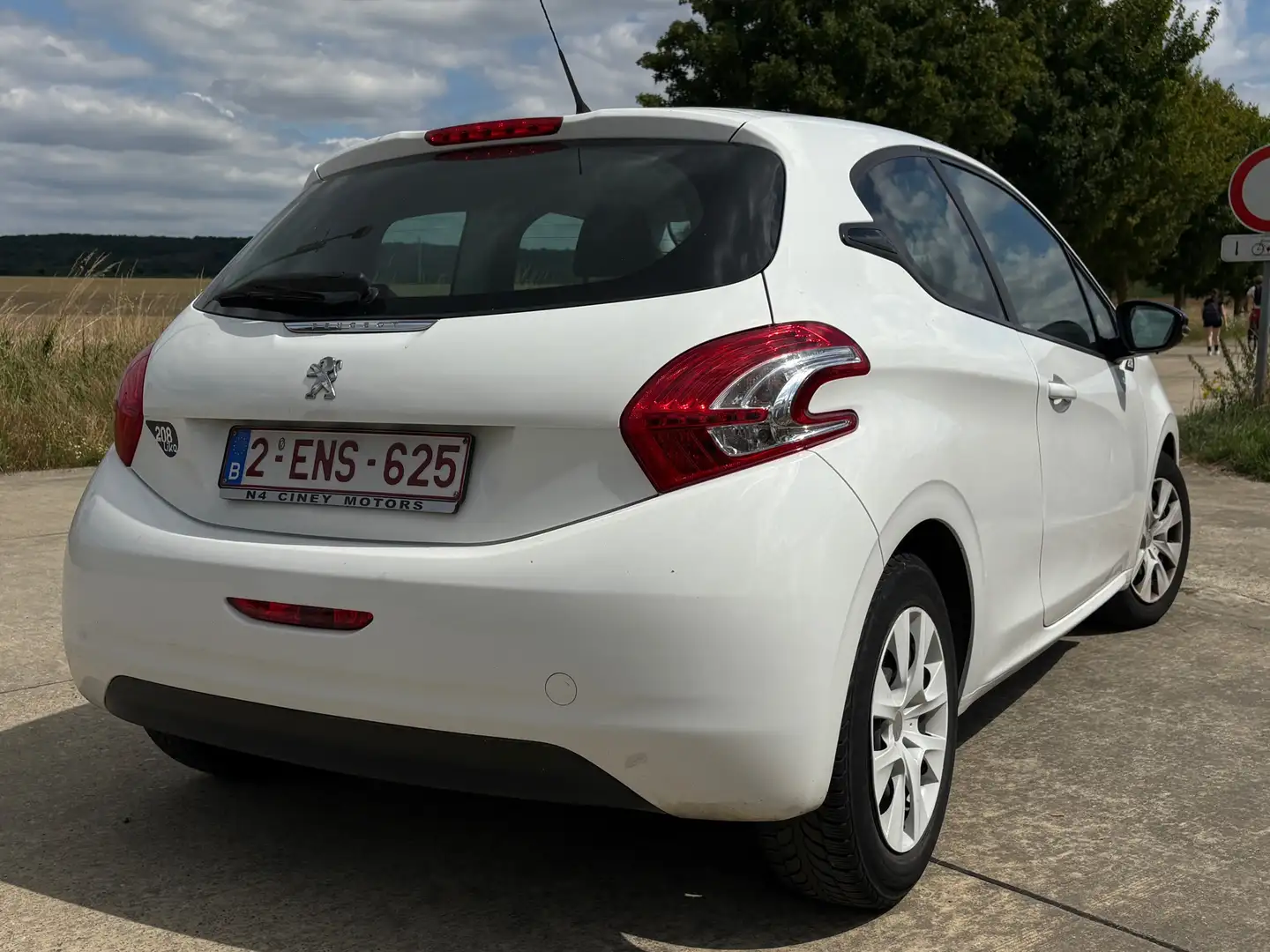Peugeot 208 1.0i bluelike avec airco Weiß - 2