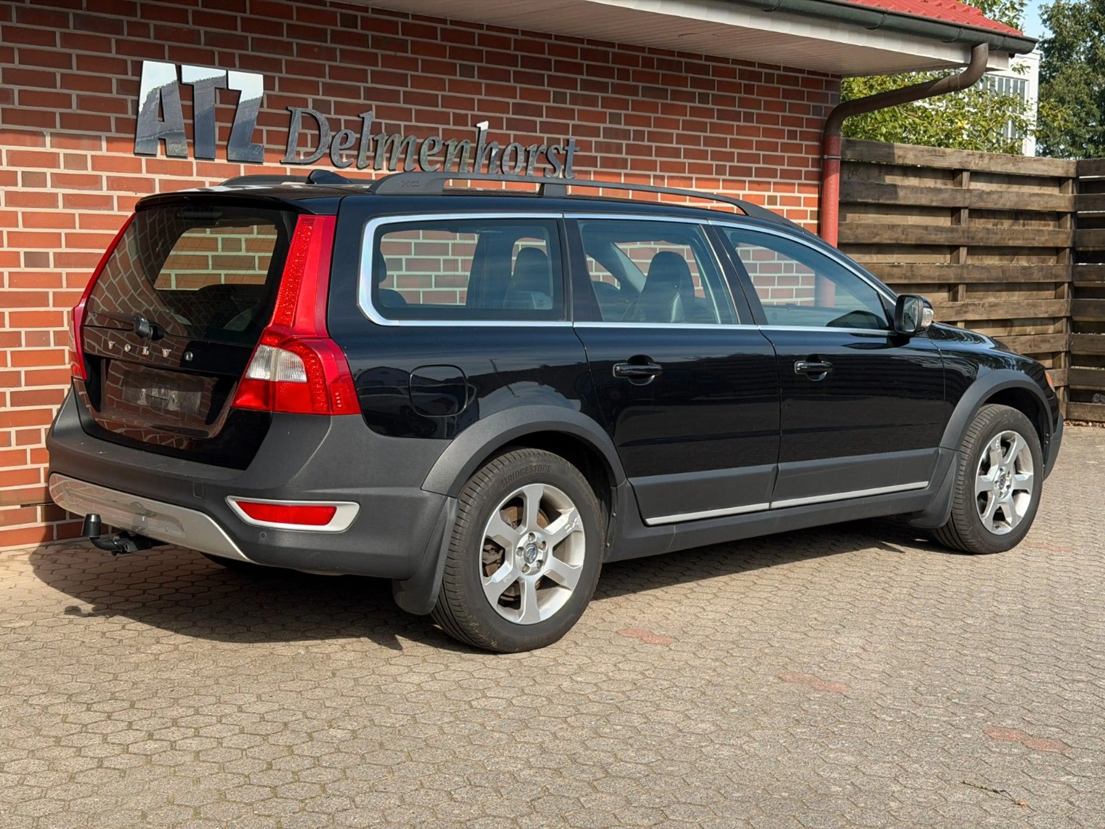 Volvo XC70 3.2 AHK*VIELE RECHNUNGEN BEI VOLVO* — photo 5