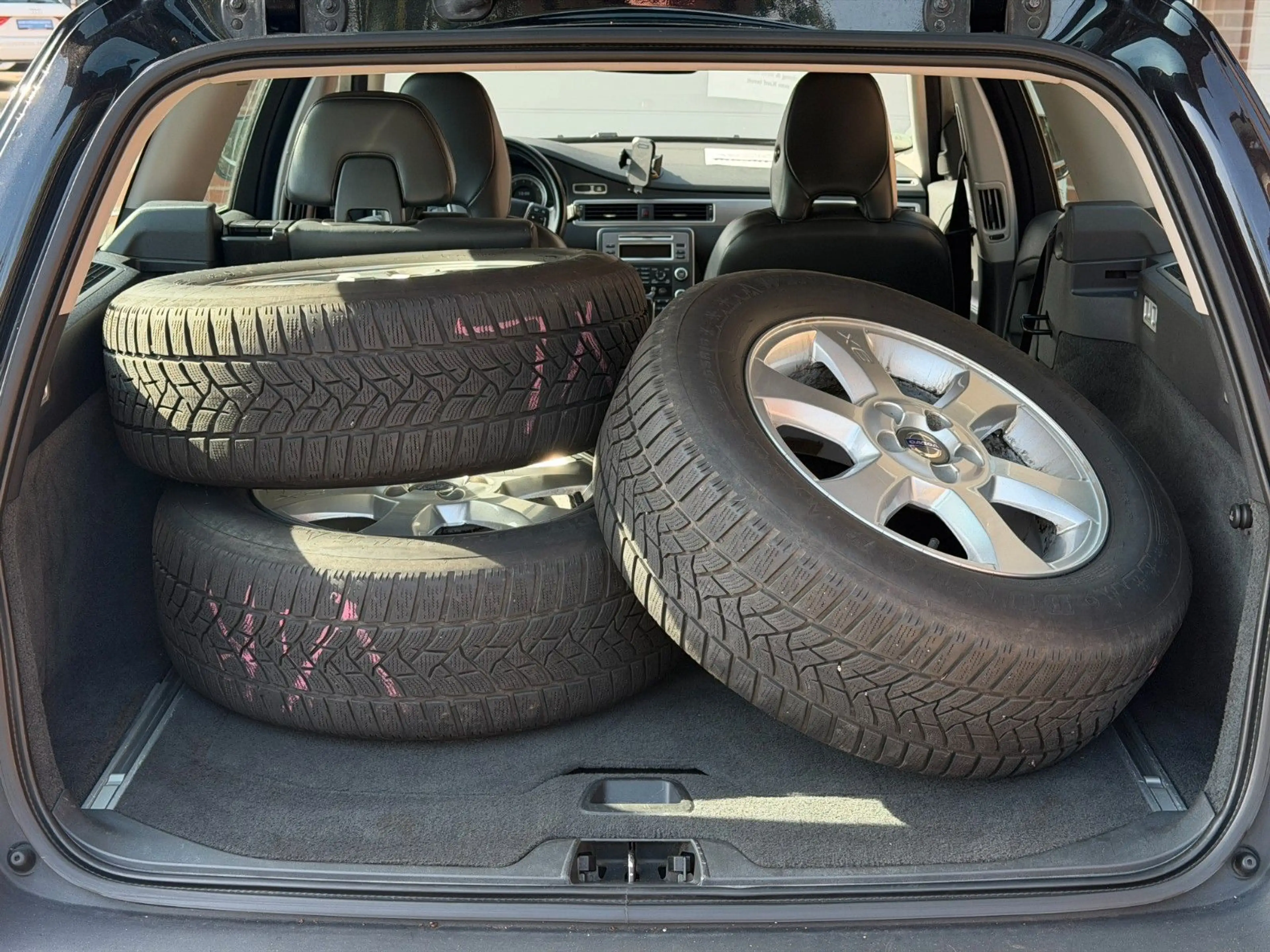Volvo XC70 3.2 AHK*VIELE RECHNUNGEN BEI VOLVO* — photo 23