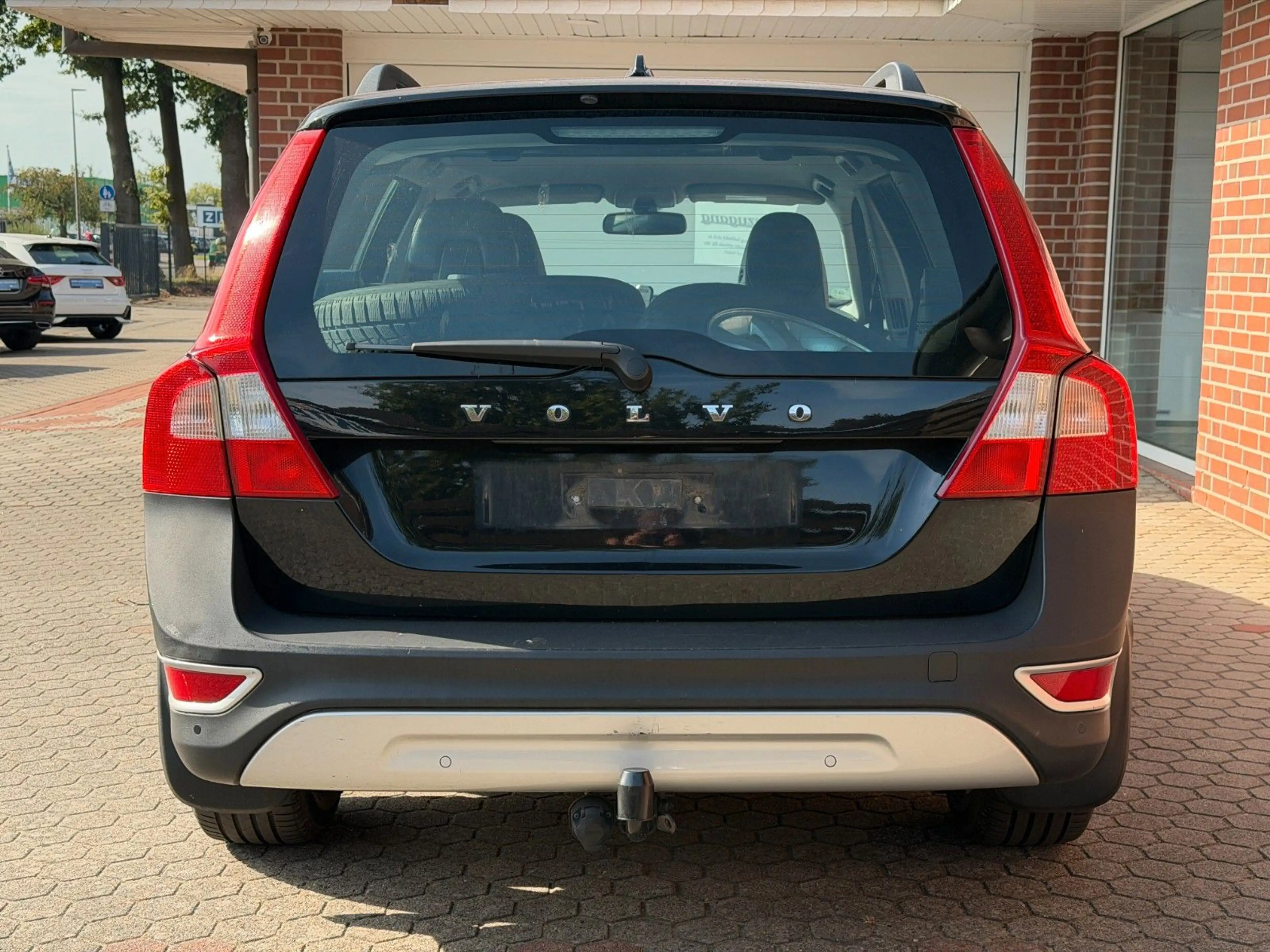 Volvo XC70 3.2 AHK*VIELE RECHNUNGEN BEI VOLVO* — photo 4
