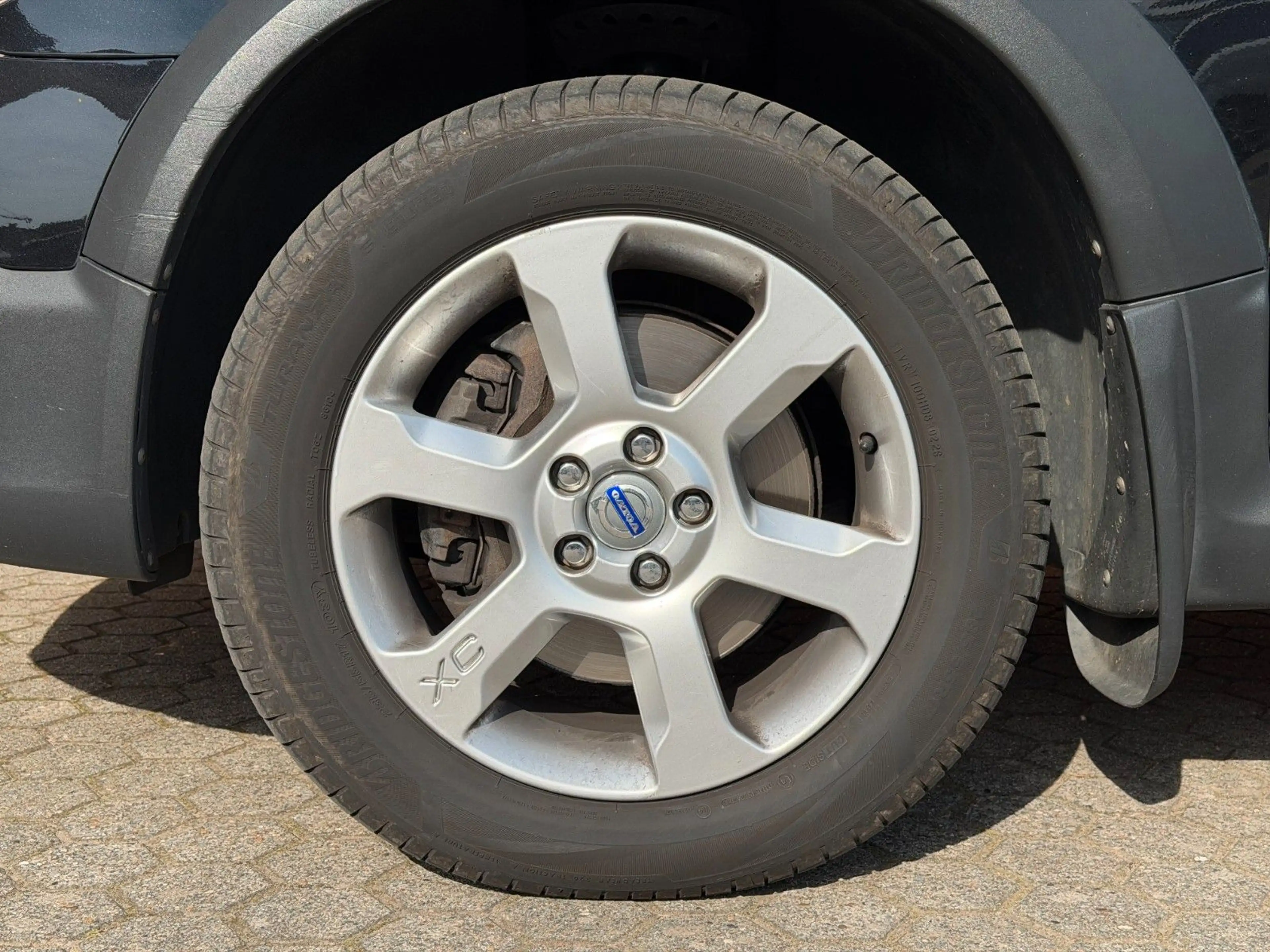 Volvo XC70 3.2 AHK*VIELE RECHNUNGEN BEI VOLVO* — photo 9