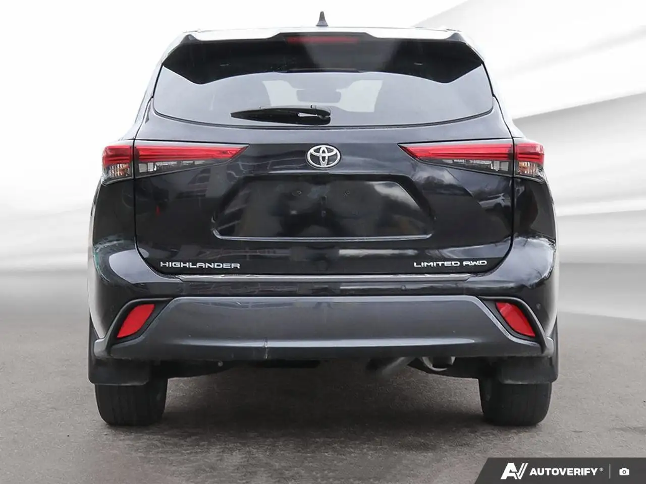 Toyota Highlander снимка Toyota Highlander