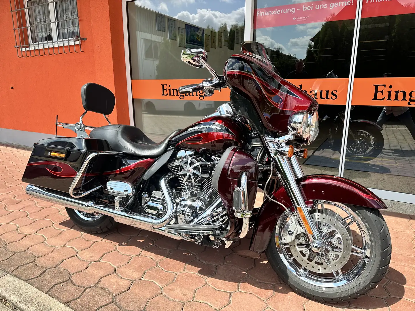 Harley-Davidson Street Glide FLHTCUSE Model CVO Scremin Eagle * Top-Zustand * Czerwony - 1