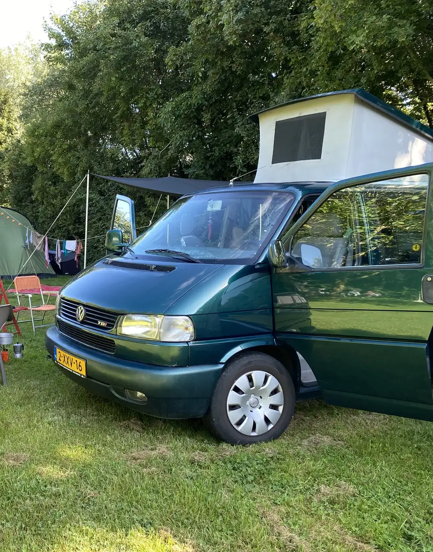 Volkswagen T4 California 151pk 2.5 TDI Caravelle Camper Groen - 1