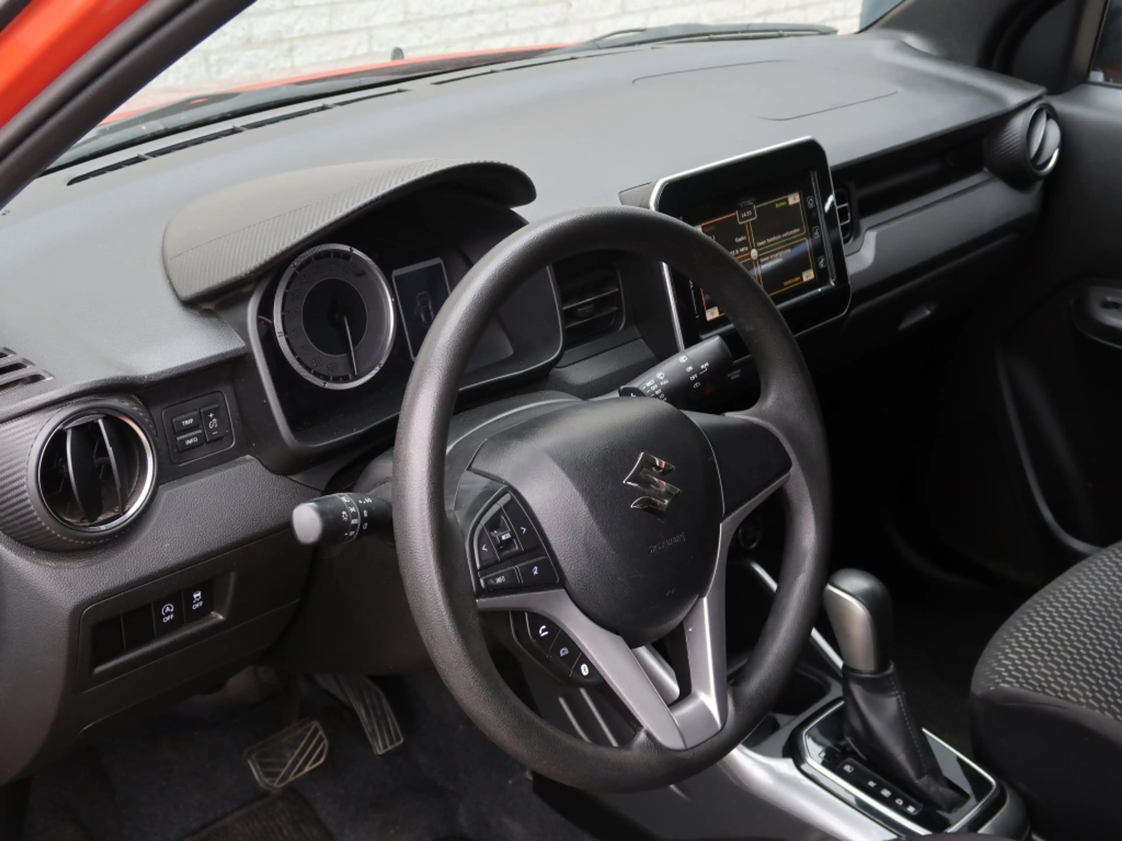 Suzuki Ignis 1.2 Smart Hybrid Select | Automaat | Navigatie | C — photo 9
