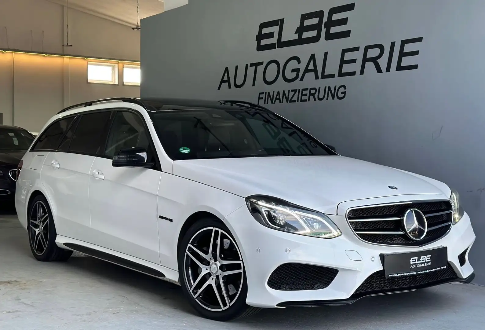Mercedes-Benz E 350 T BlueTec 4Matic 7G-Tronic AMG-LINE Voll Blanc - 1