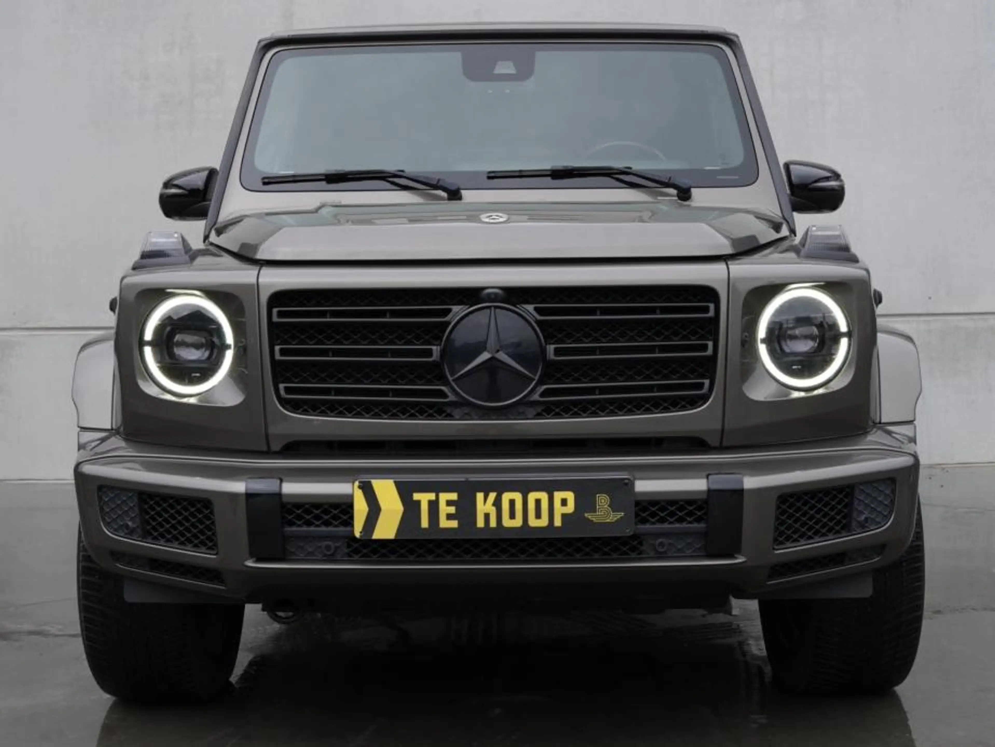 Mercedes-Benz G 500 MERCEDES G 500 V8 | G MANUFAKTUR | AMG LINE | NIGHT | PANO | BURMESTER | 360° | TREKHAAK — photo 2