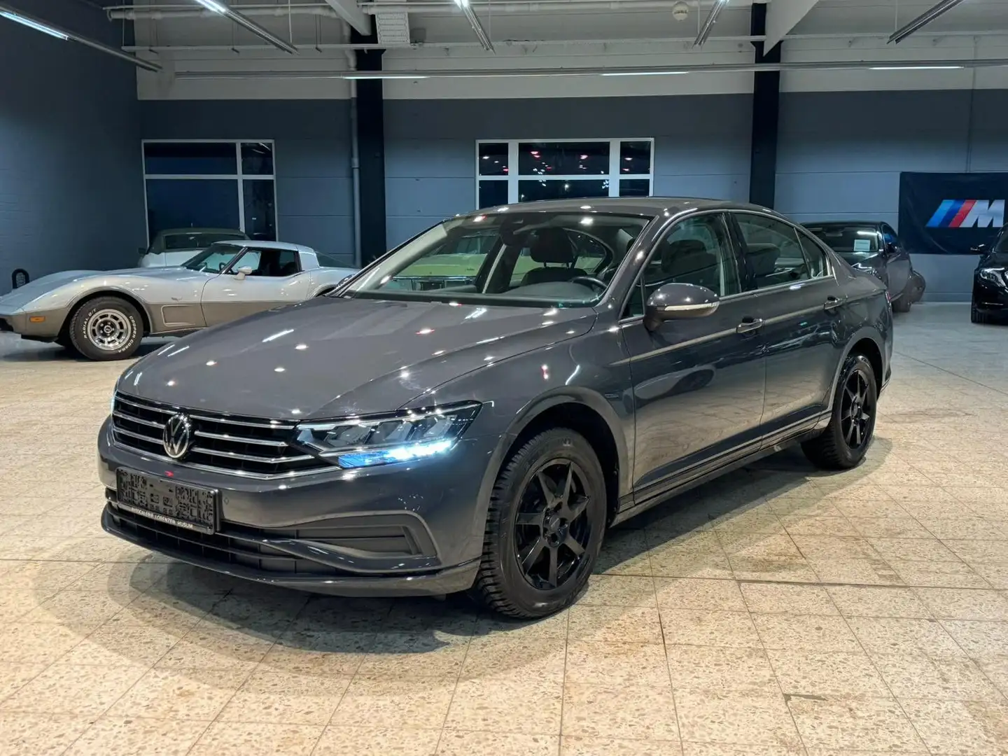 Volkswagen Passat Lim. DSG DAB ACC PDC LED Lane-Assist 1.Ha Grigio - 1