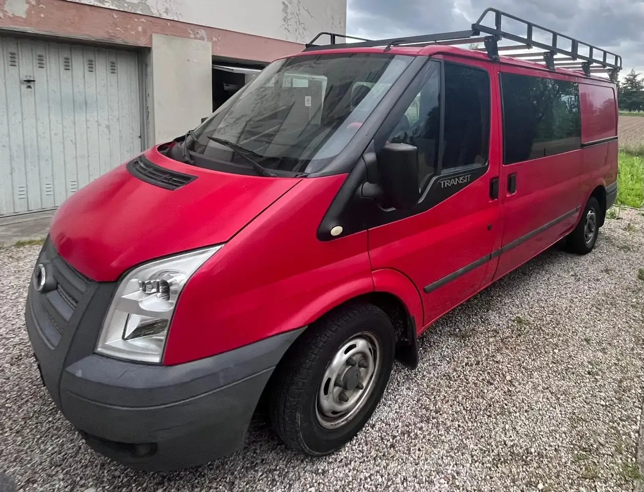 Ford Transit 330 L 2.4 TDdi, foto 1