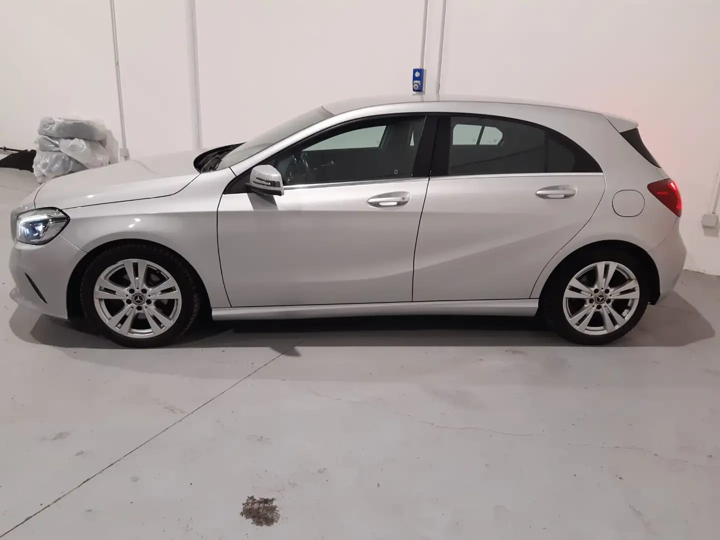 Mercedes-Benz A 200 200 D Sport 4Matic 7G-DCT my16, FJ055 Gris - 2