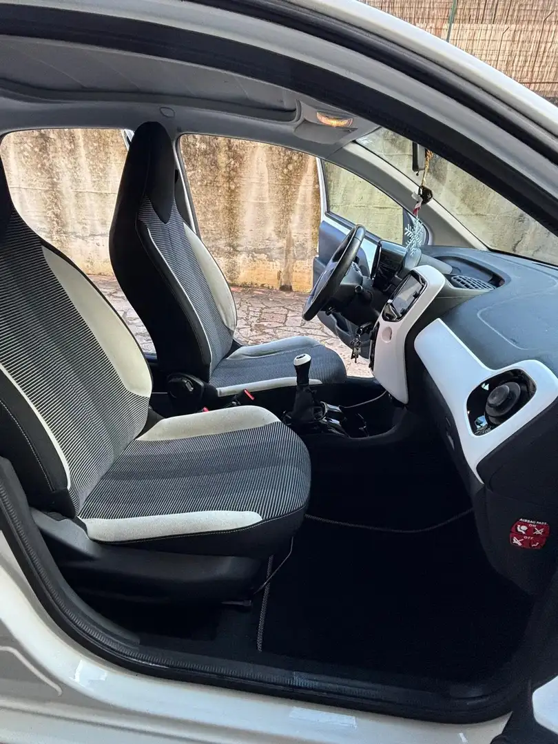 Peugeot 108 108 5p 1.2 puretech Active E6 - 2