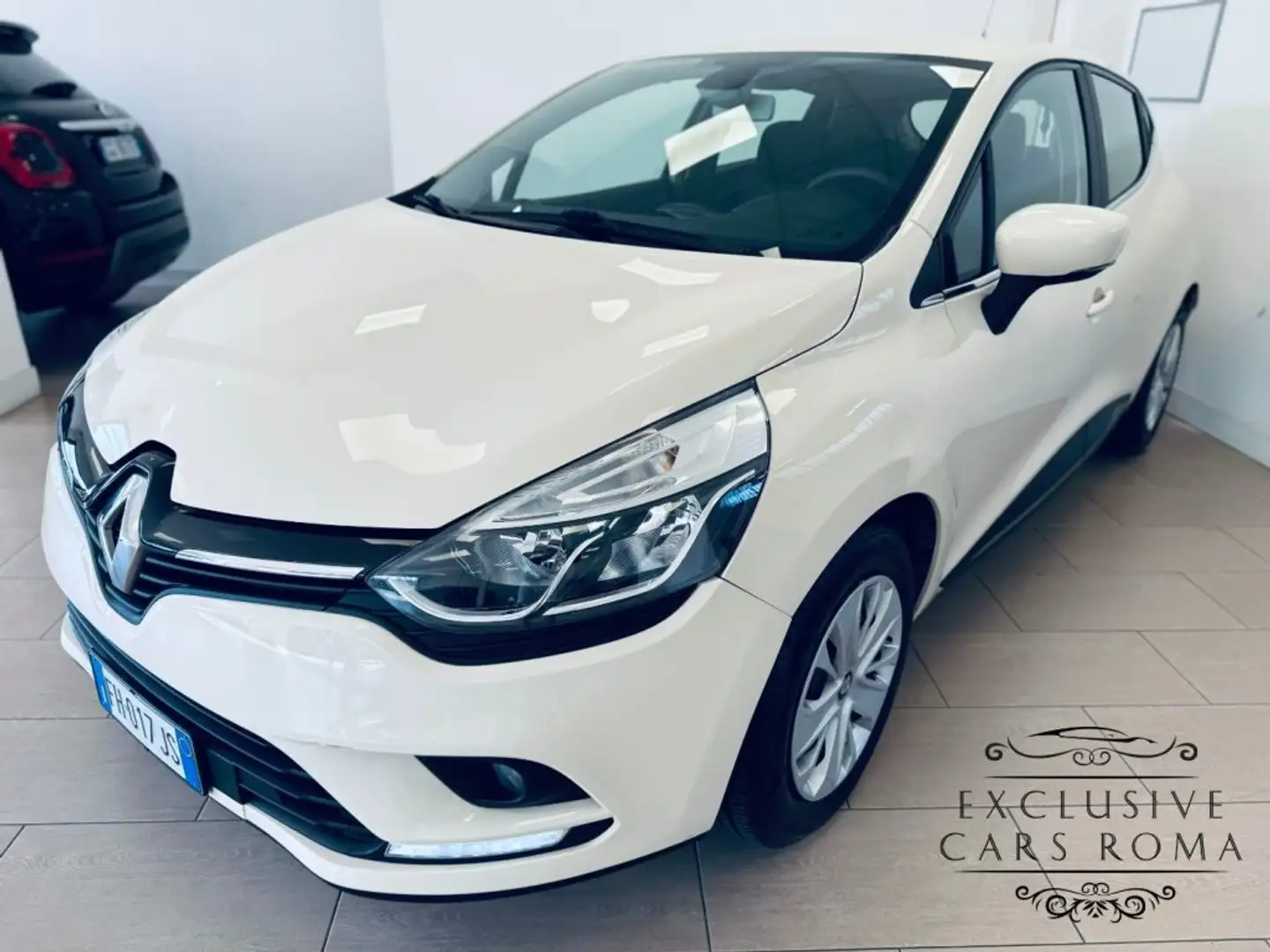 Renault Clio 0.9 TCe 90 CV GPL Weiß - 1