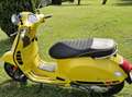 Vespa GTS 300 žuta - thumbnail 1