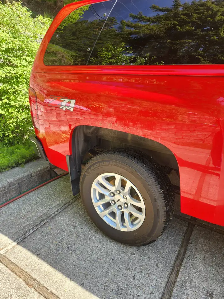 Chevrolet Silverado 1500 снимка Chevrolet Silverado 1500