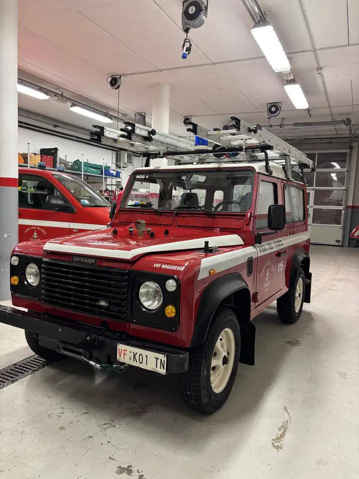 Land Rover Defender 90 2.5 tdi Hard top, foto 8