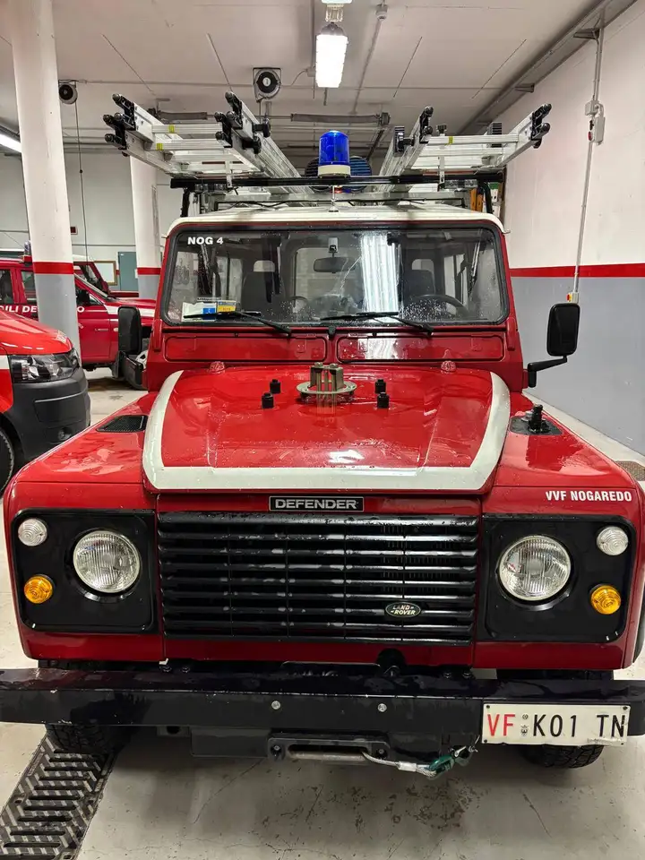 Land Rover Defender 90 2.5 tdi Hard top, foto 7