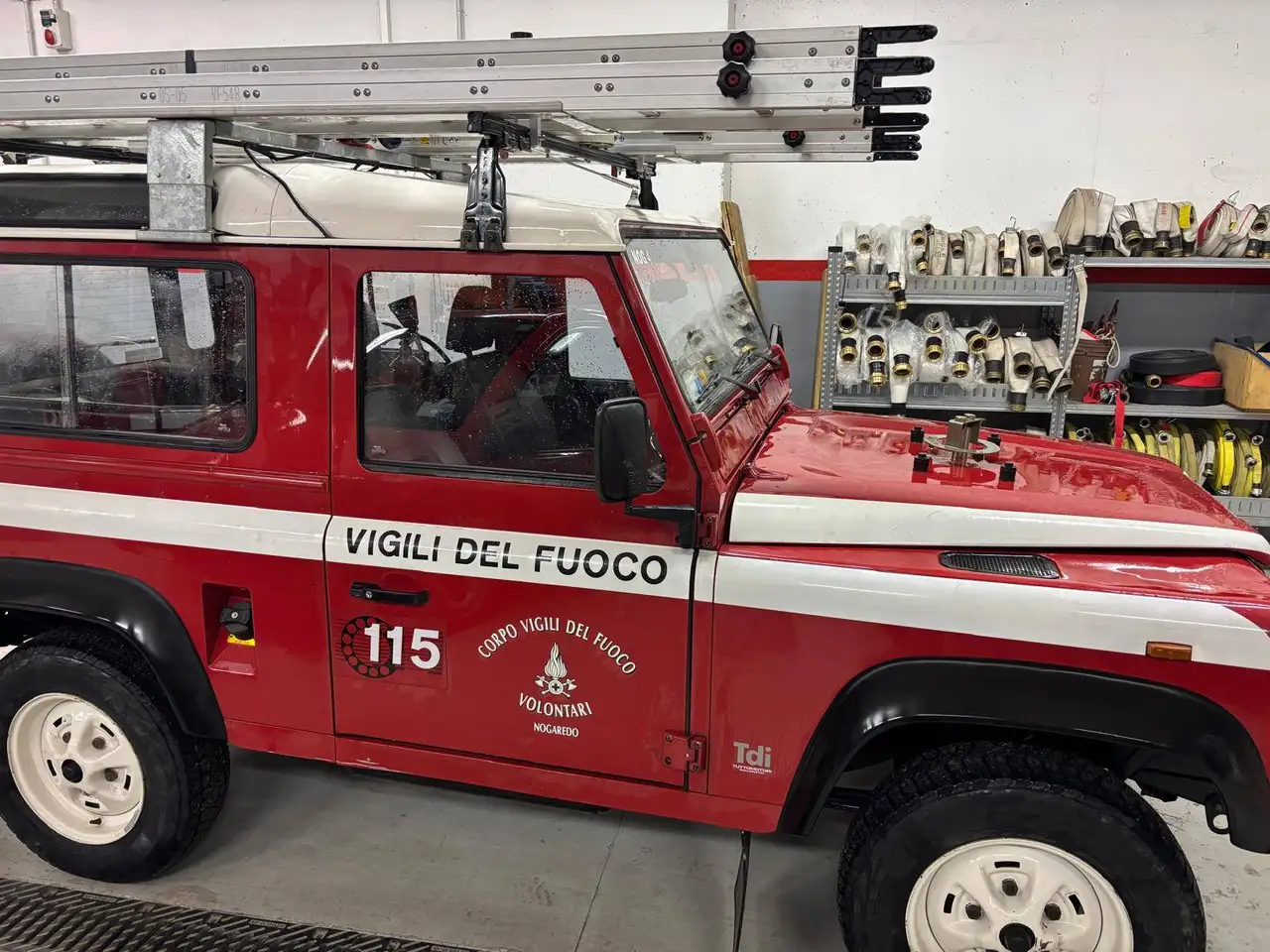 Land Rover Defender 90 2.5 tdi Hard top, foto 9