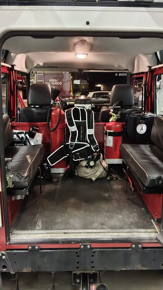 Land Rover Defender 90 2.5 tdi Hard top, foto 5
