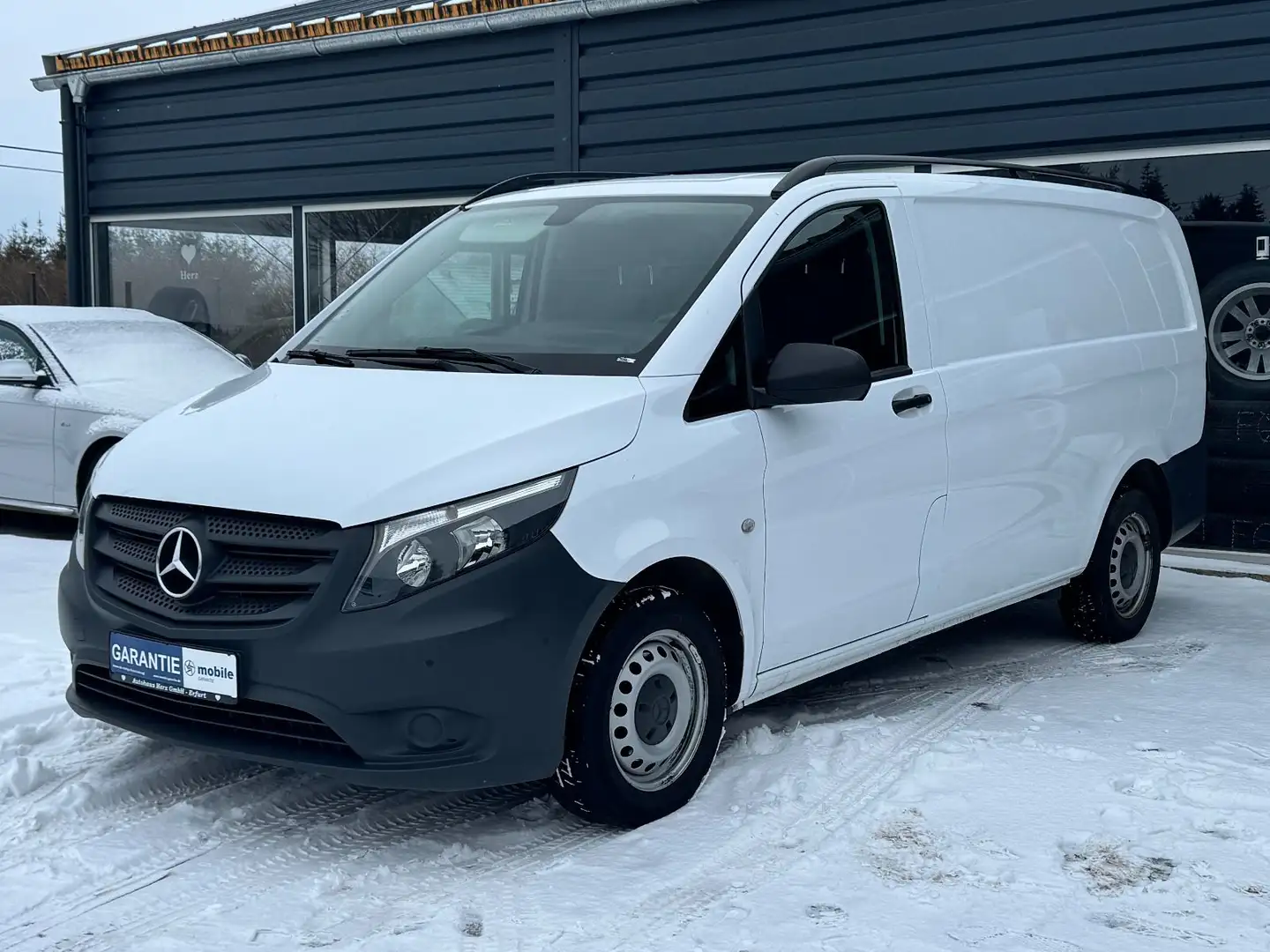Mercedes-Benz Vito Kasten*lang*AHK*1.Hand*MwSt*GARANTIE Weiß - 1