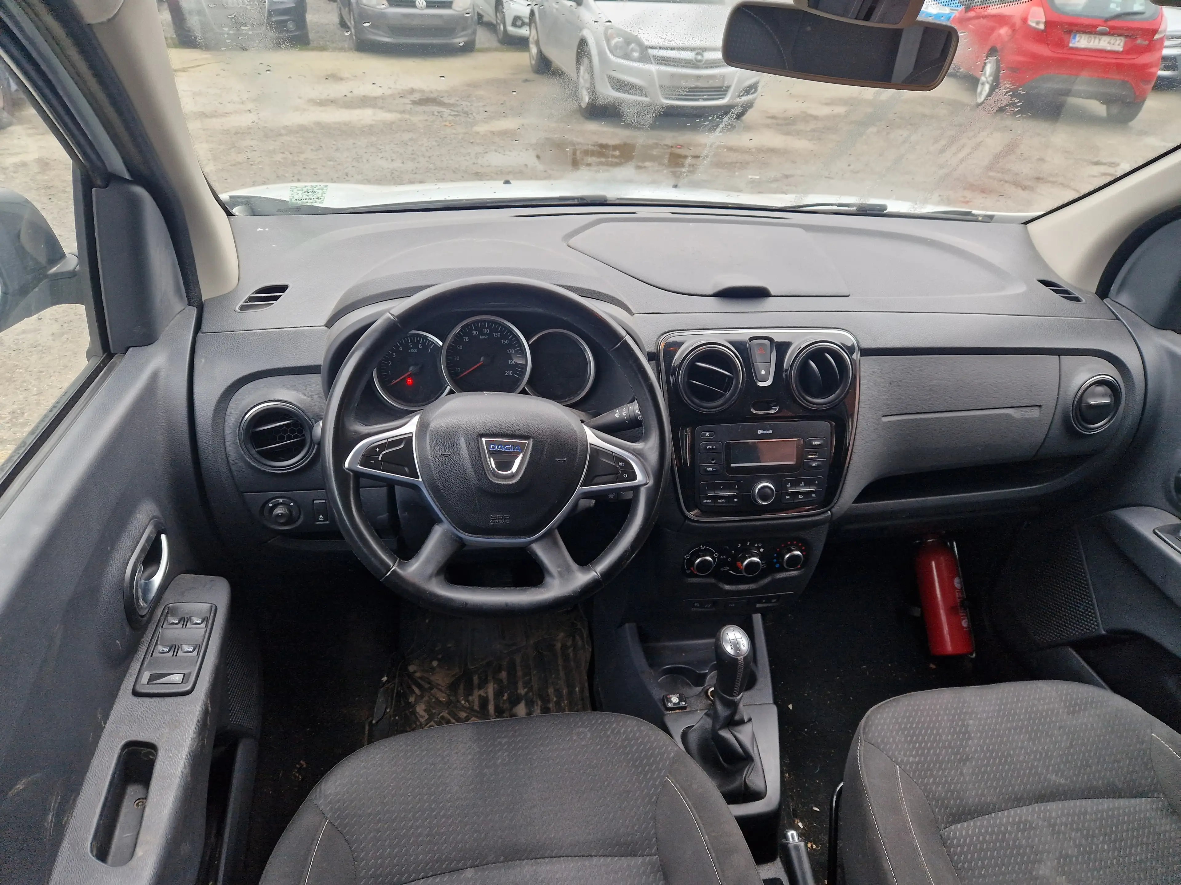 Dacia Lodgy Lodgy 1.6i SCe Laureate 7pl. Lpg — photo 9