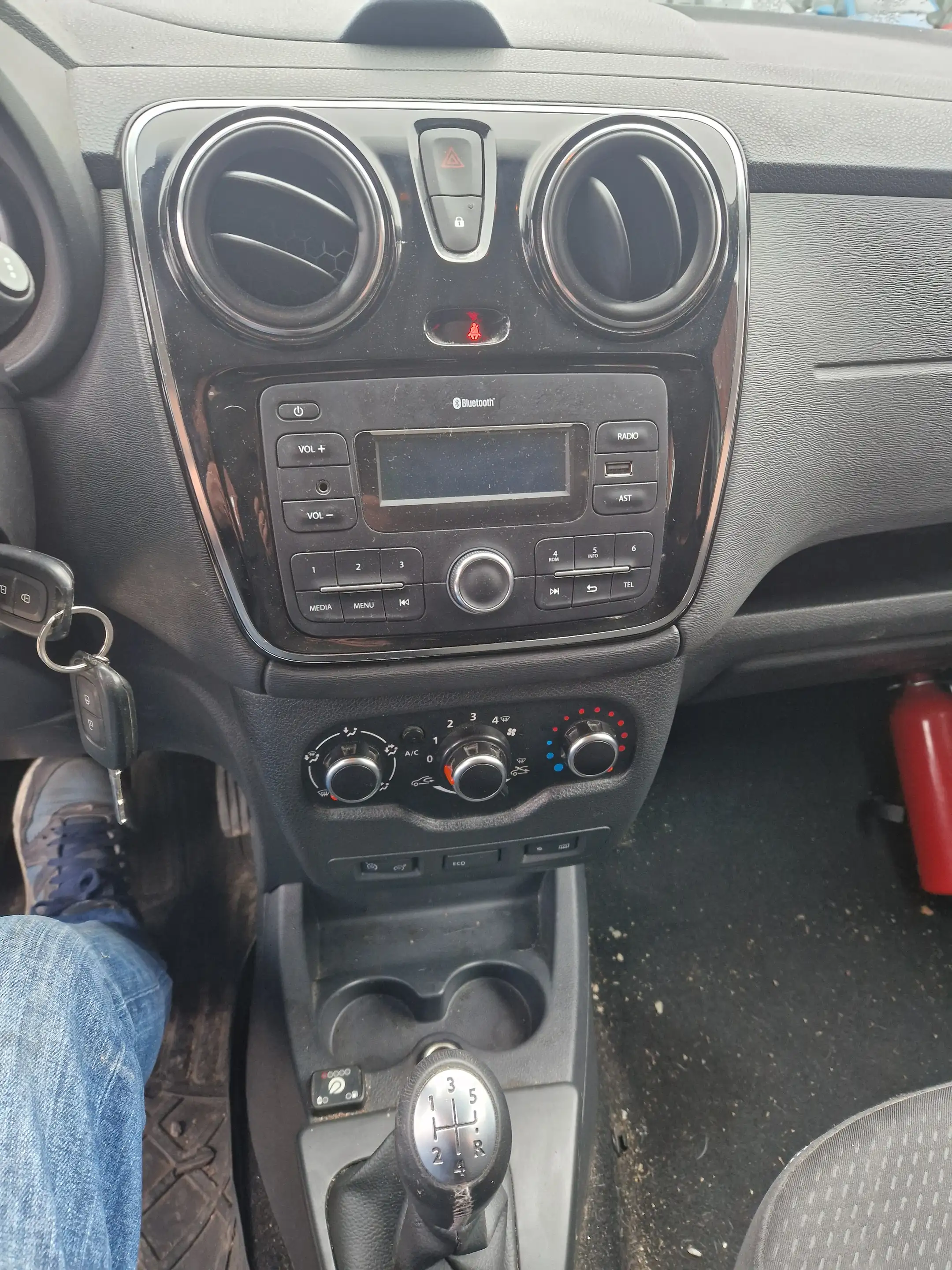 Dacia Lodgy Lodgy 1.6i SCe Laureate 7pl. Lpg — photo 13
