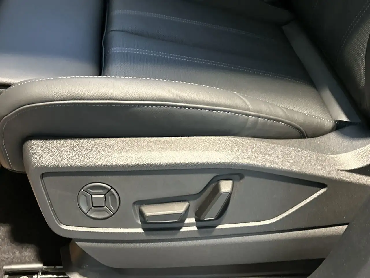 Audi Q5 снимка Audi Q5