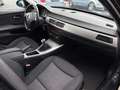 BMW 320 320i crna - thumbnail 12