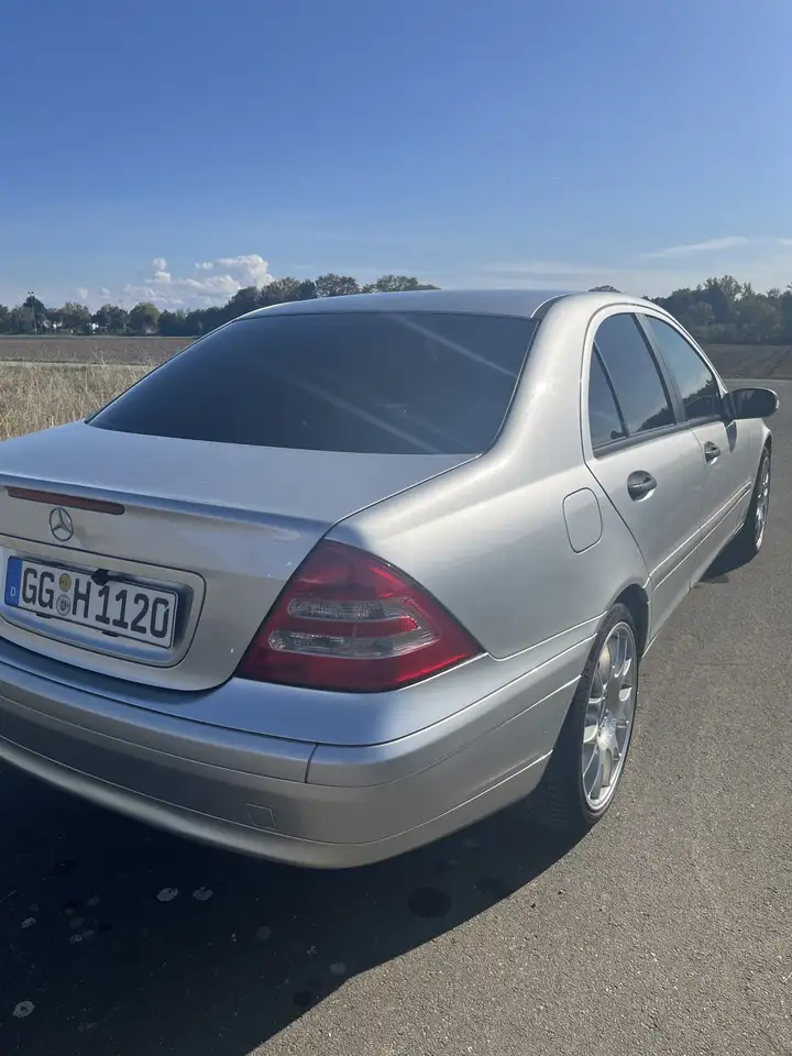 Mercedes-Benz C 180 Classic, foto 8