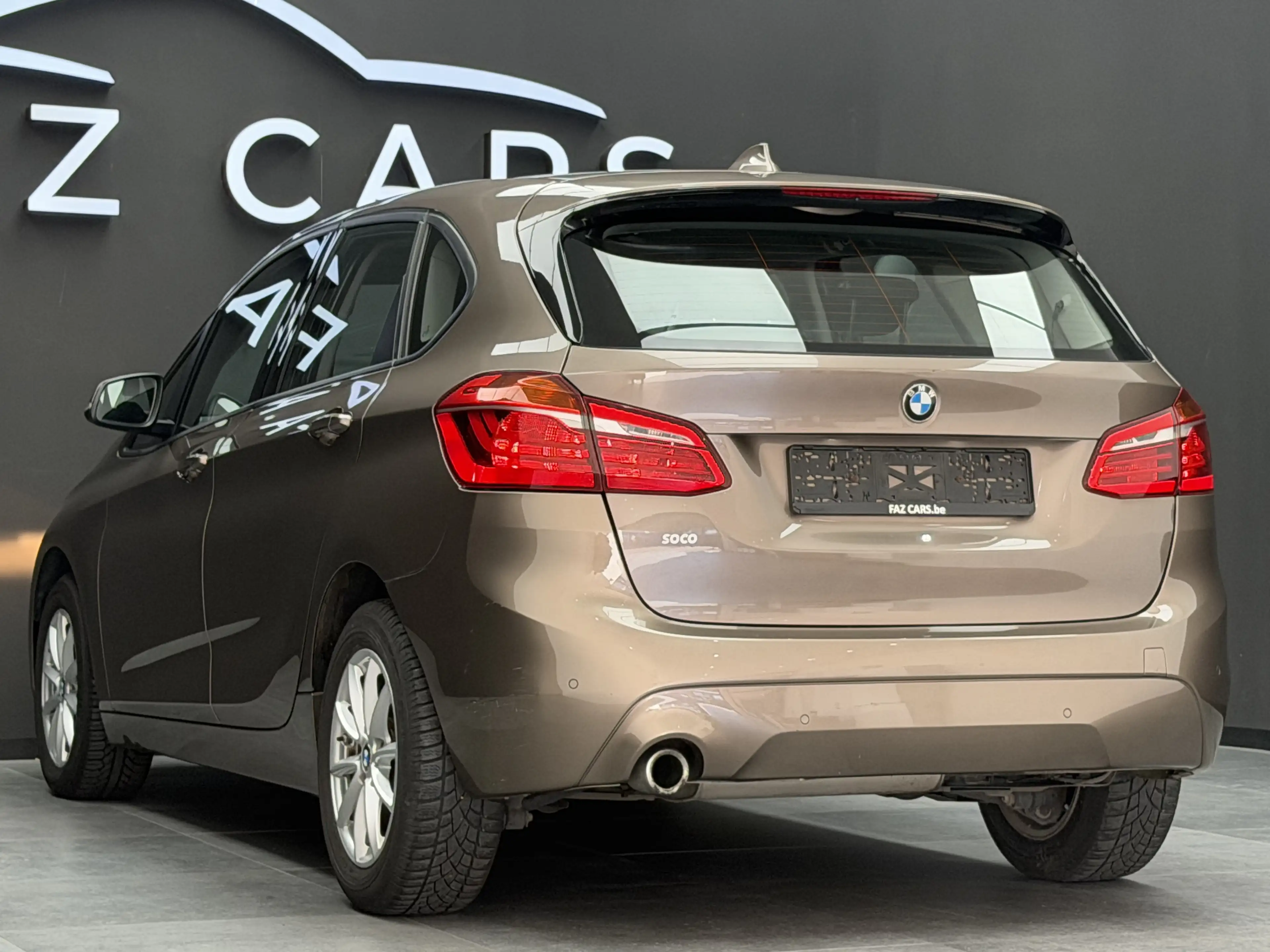 BMW 216 d Active Tourer *1ER PROP + GPS + CLIM + GARANTIE* — photo 7