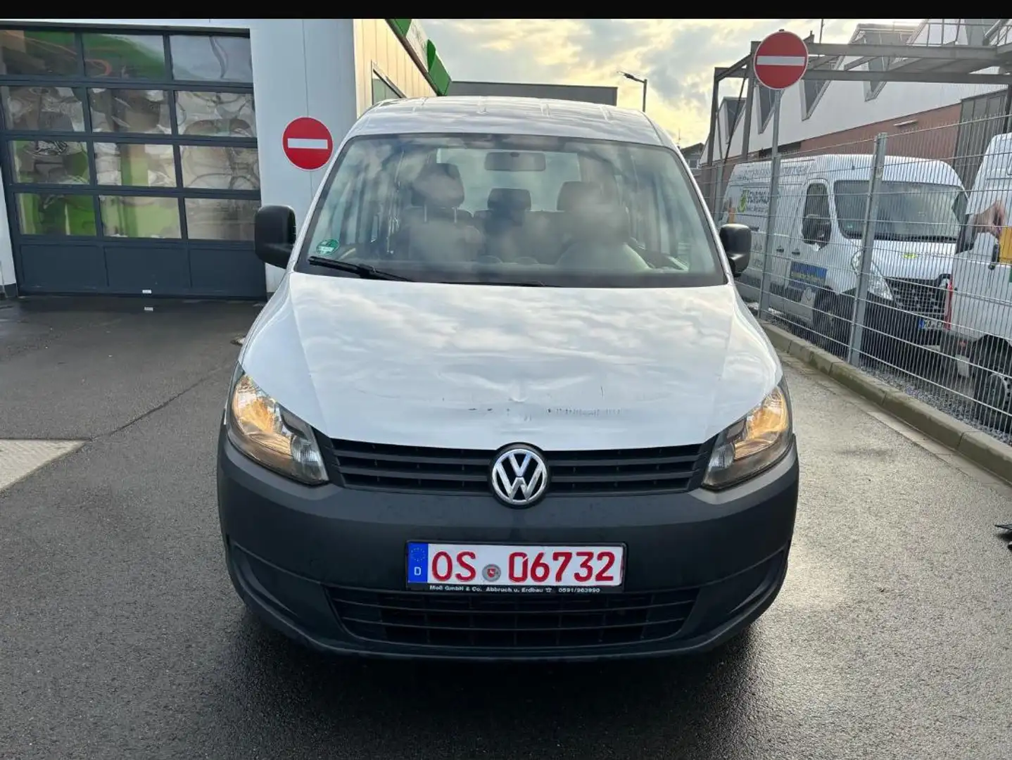 Volkswagen Caddy Startline Белый - 1