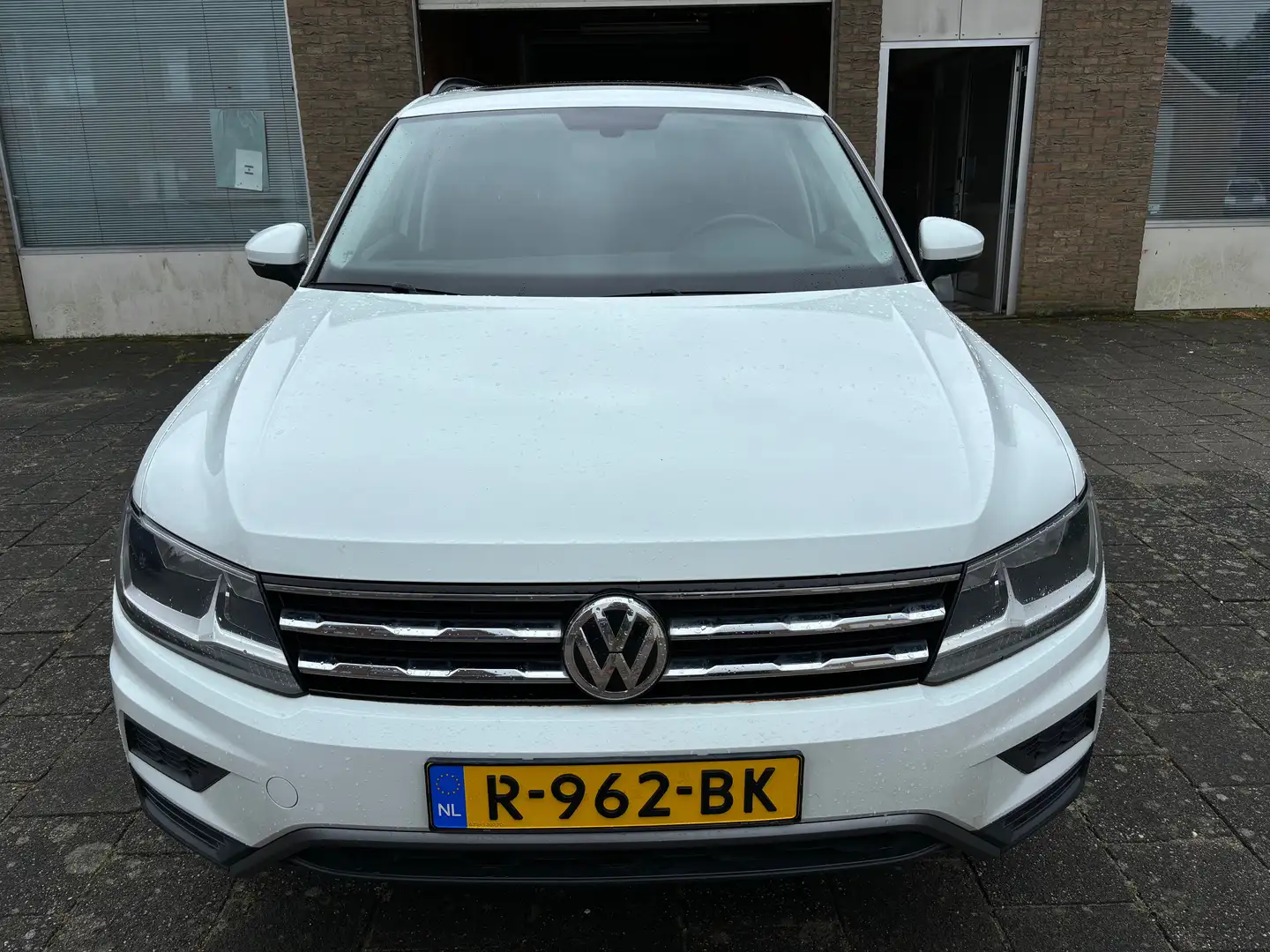 Volkswagen Tiguan Allspace Tiguan Allspace 2.0 4M HL Bus R 7p. Wit - 1