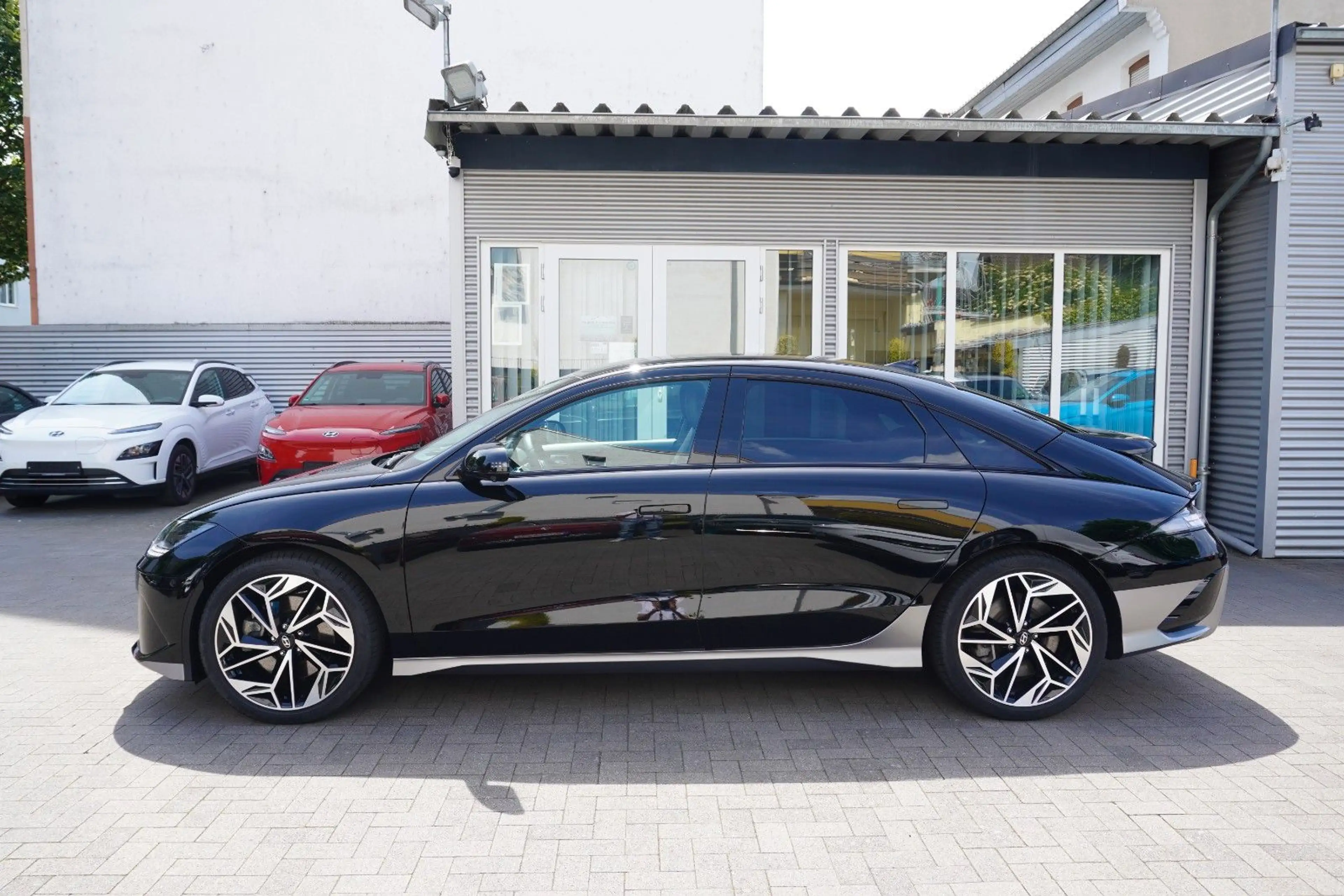 Hyundai IONIQ 6 UNIQ Belüft ACC 20`4xSHZ HDA 2.0 360°LED — photo 3